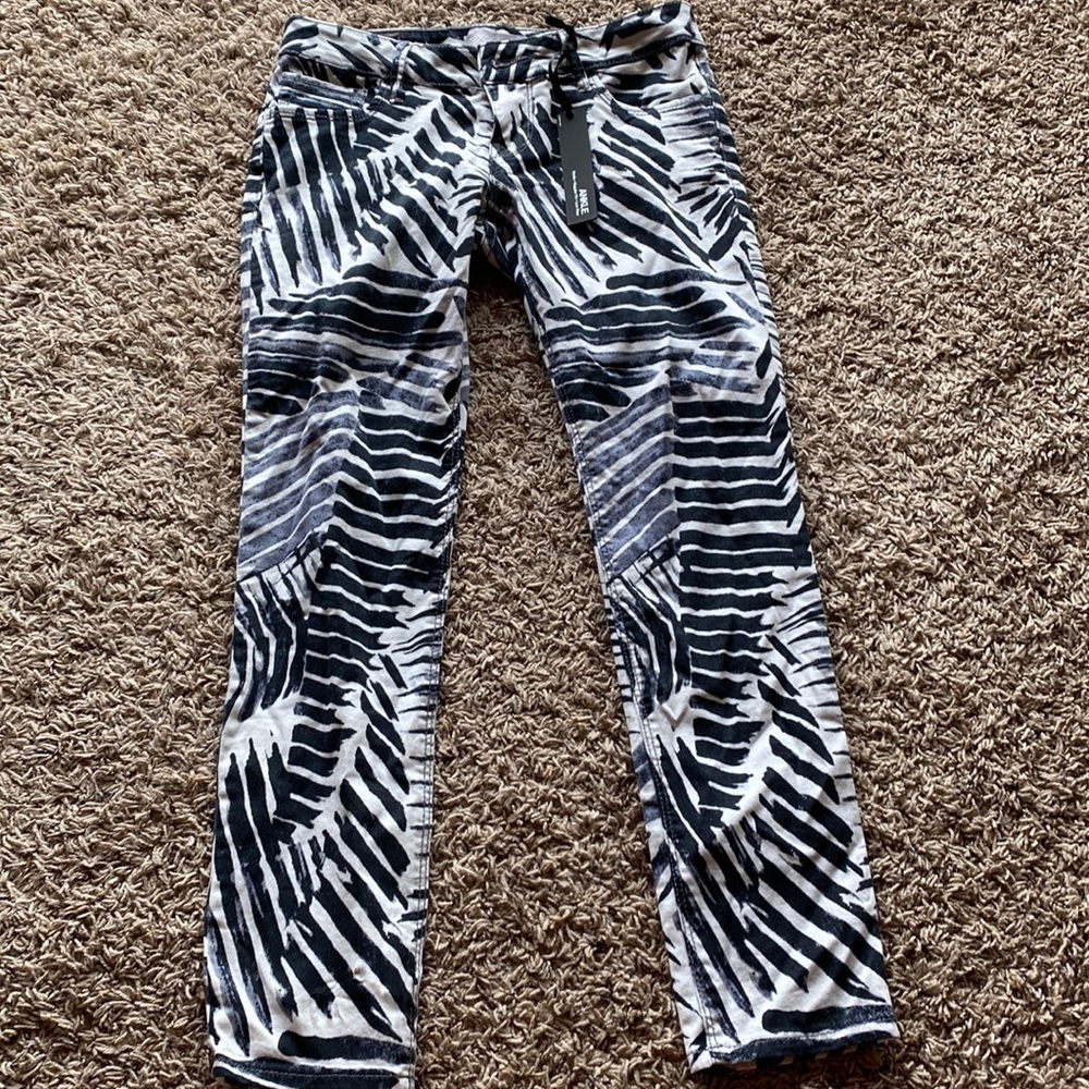 Express ankle length black and white pants